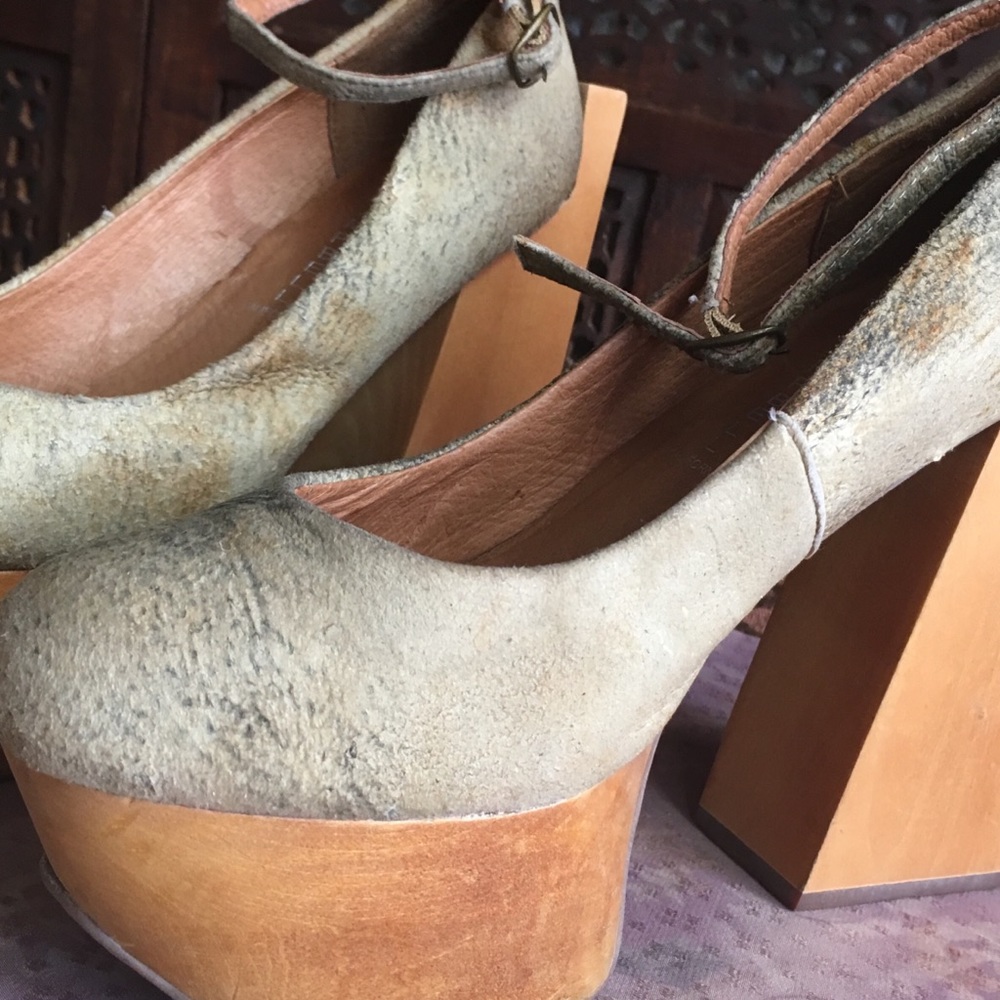 Jeffrey Campbell Wood Heel size 7
